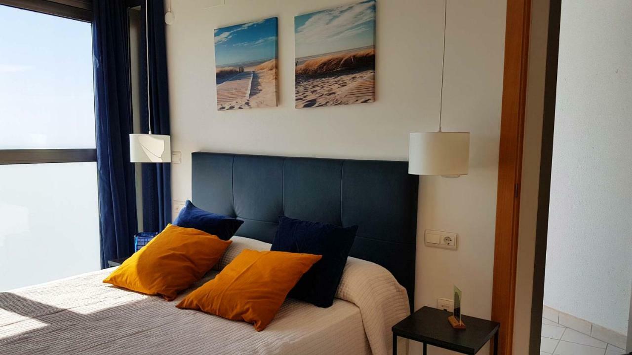 Highrise Apartment With Private Terrace & Sea Views - 34Th Floor Бенидорм Экстерьер фото