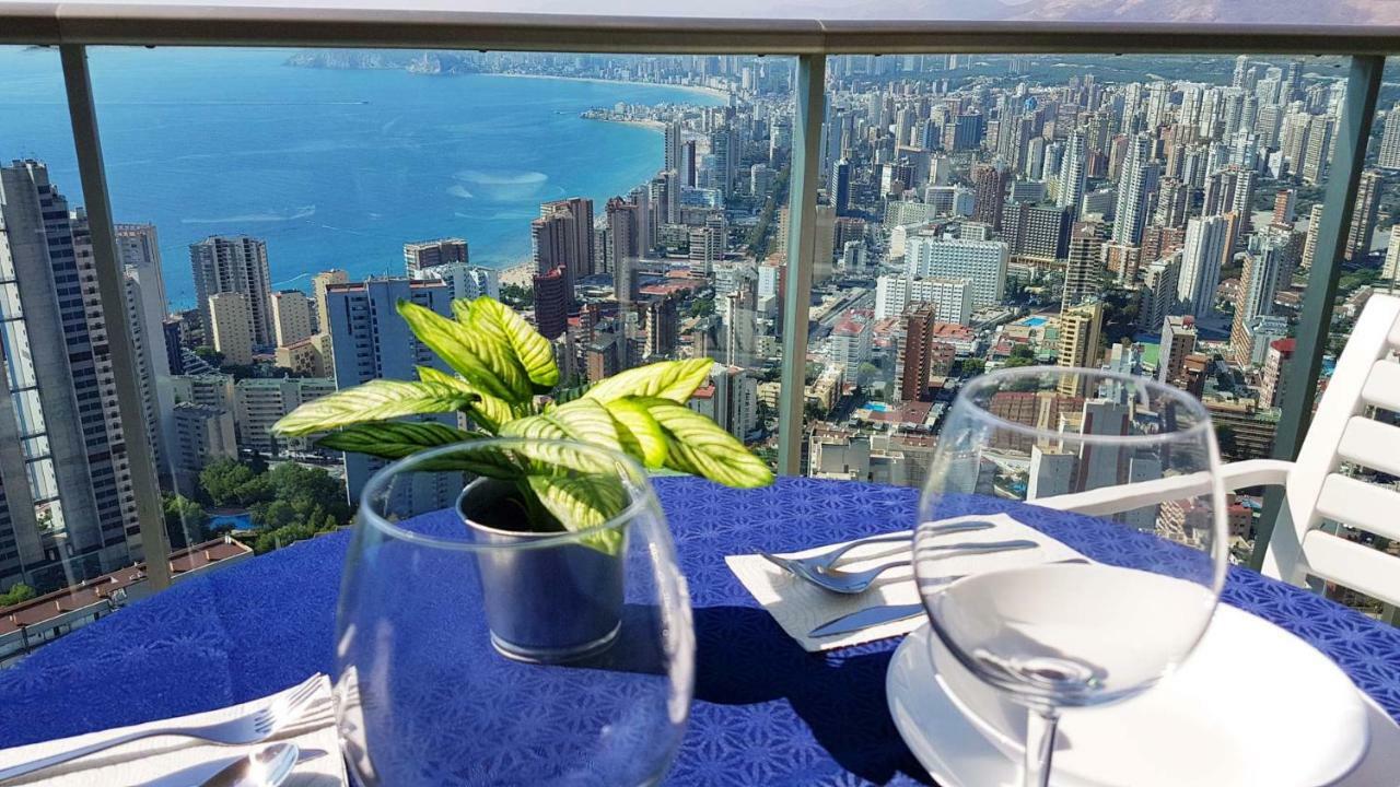 Highrise Apartment With Private Terrace & Sea Views - 34Th Floor Бенидорм Экстерьер фото